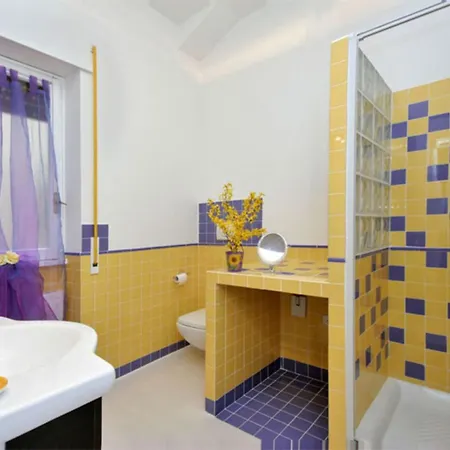 Cozy Flat In Trastevere Rom