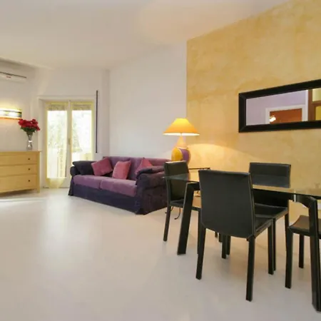 Cozy Flat In Trastevere روما