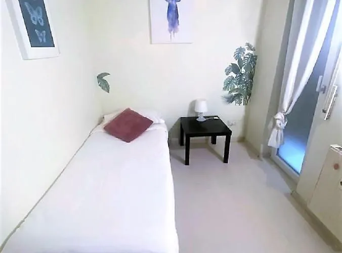 Cozy Flat In Trastevere ローマ