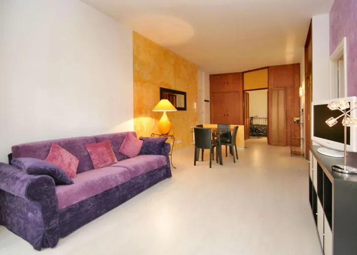 Cozy Flat In Trastevere * ローマ